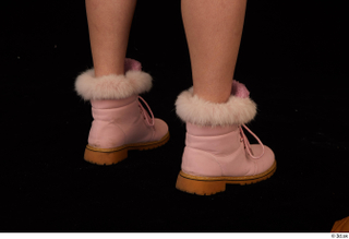 Cayla Lyons foot pink winter shoes 0006.jpg